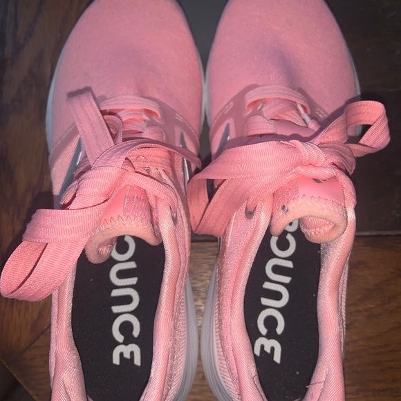 Pink Edge lux adidas size 8 - Picture 2 of 7